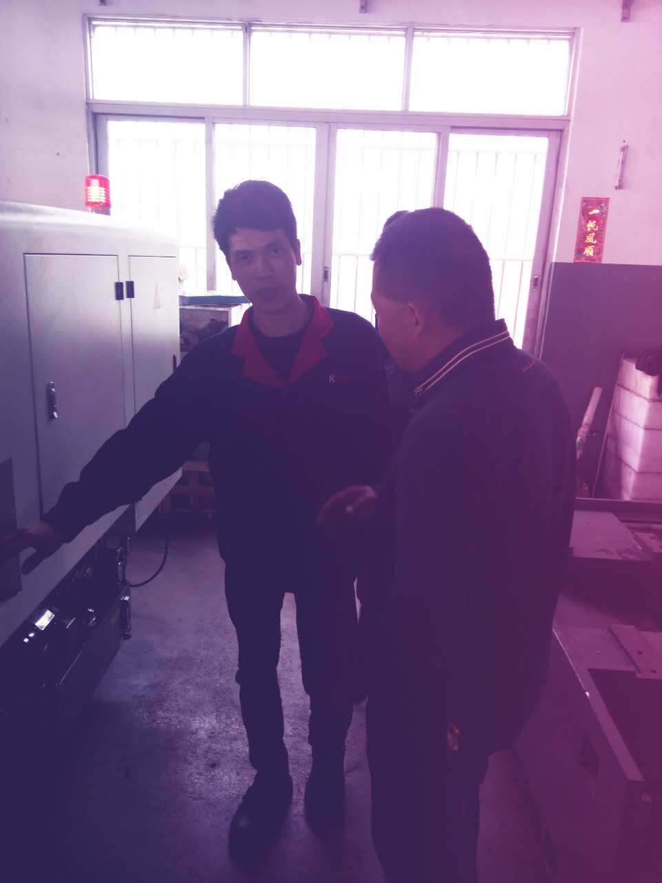 講解數(shù)控車床的機(jī)床結(jié)構(gòu)和使用方法