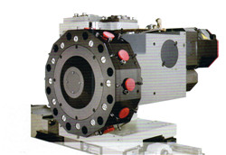 采用臺(tái)灣六鑫八工位液壓旋轉(zhuǎn)刀塔，定位精度高、故障率低、換刀快，就近換刀。